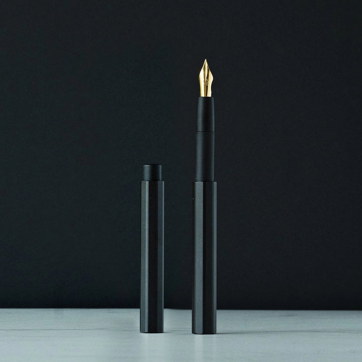 The Studio Pocket Fountain Pen 2.0 | Black