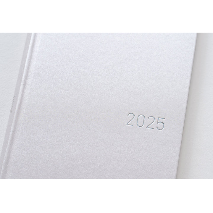 Hobonichi Techo 2025 Weeks Planner | Paper Series: Platinum White | English