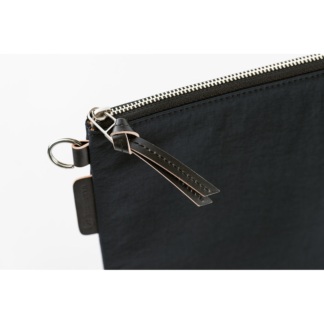 Tragen Flat Pouch | Black