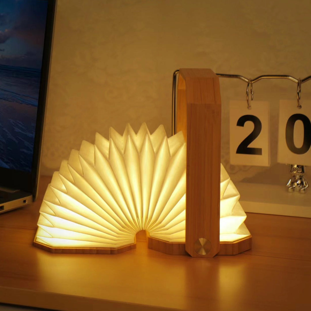 Smart Origami Lamp | Walnut