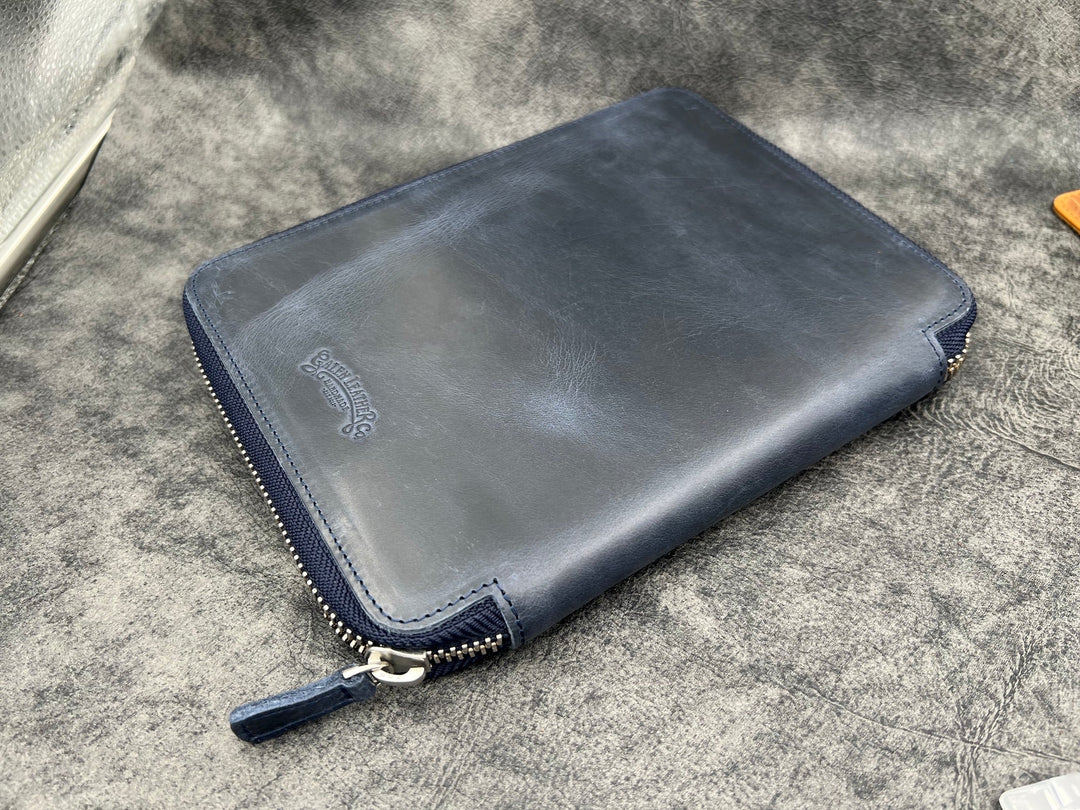 Leather Zippered Pen Case | 20 Pen Slots